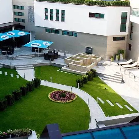Hotel Persenk Devin